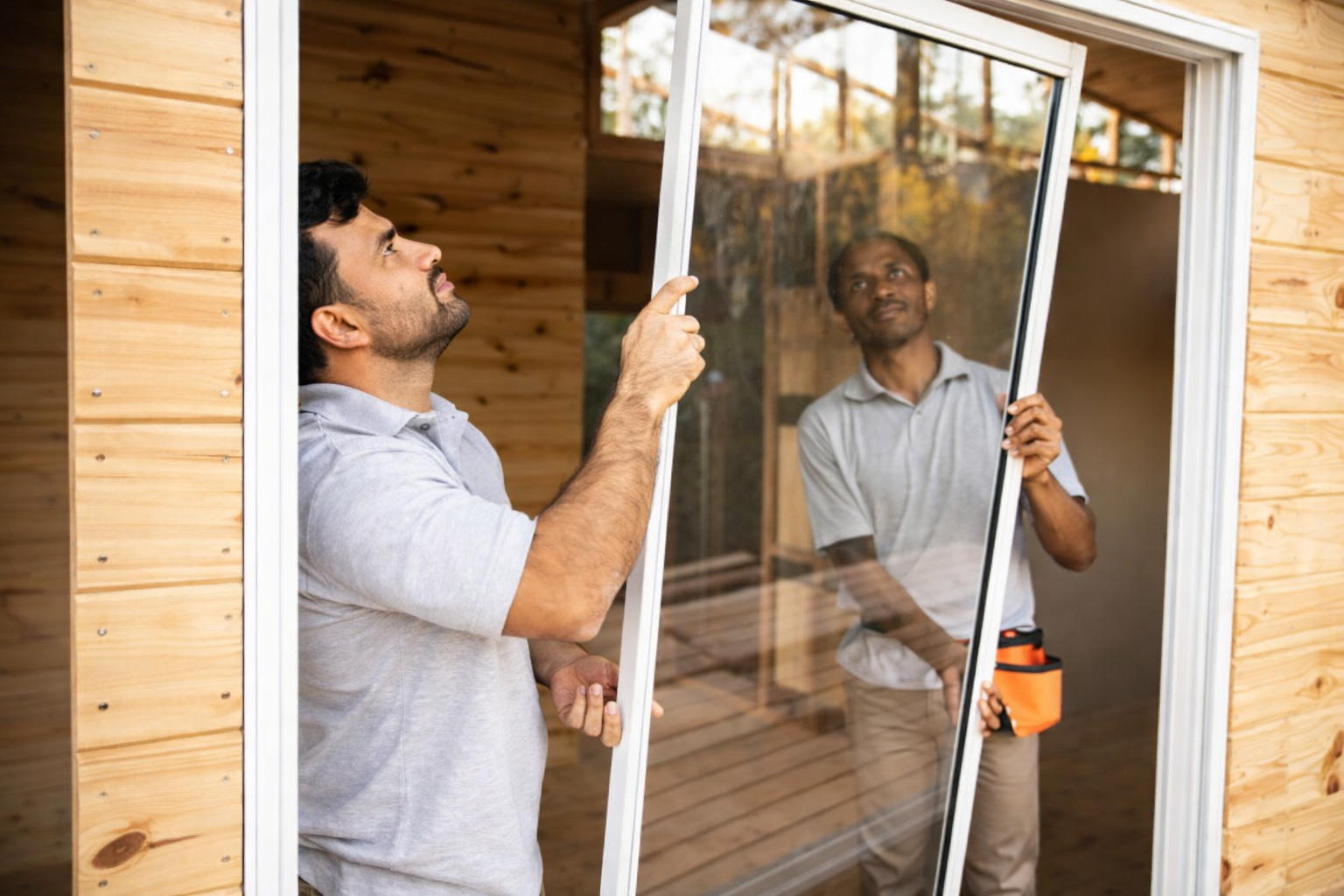 Finn riktig snekker eller tømrer i Innlandet